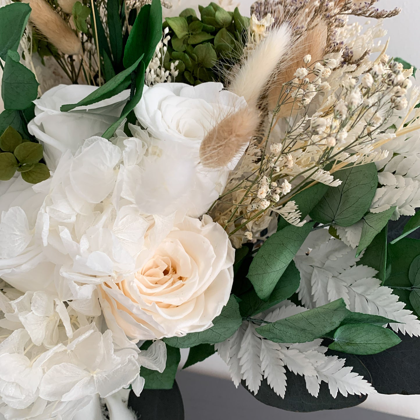 neutral dried flower bouquet for wedding