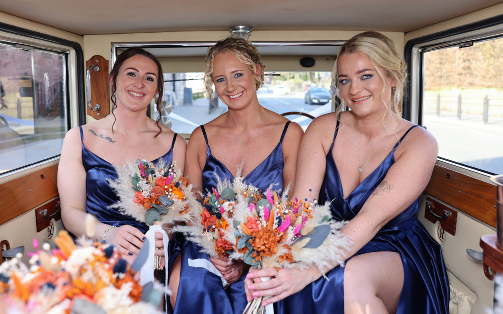 Order dried flowers for wedding day