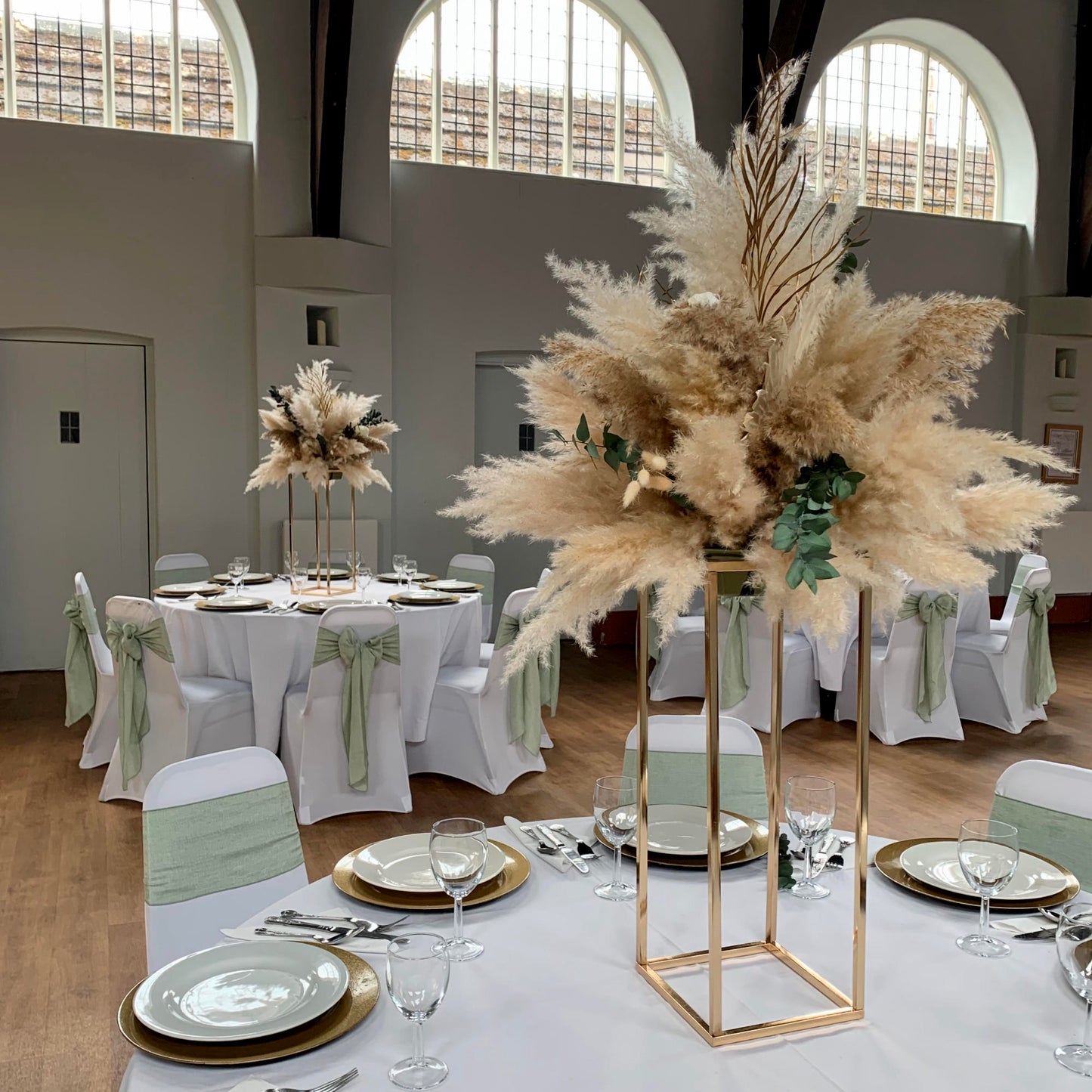 pampas pedestal centrepieces for wedding