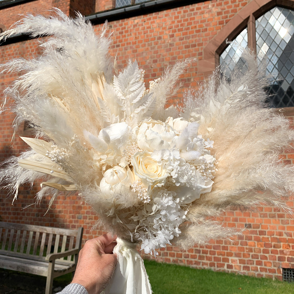 
                      
                        white rose and pampas bridal bouquet
                      
                    