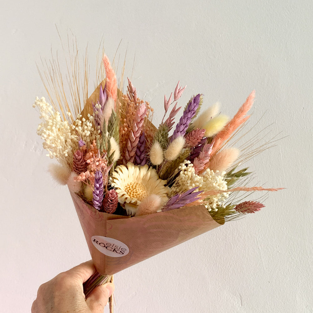 
                      
                        spring garden dried flower bouquet
                      
                    