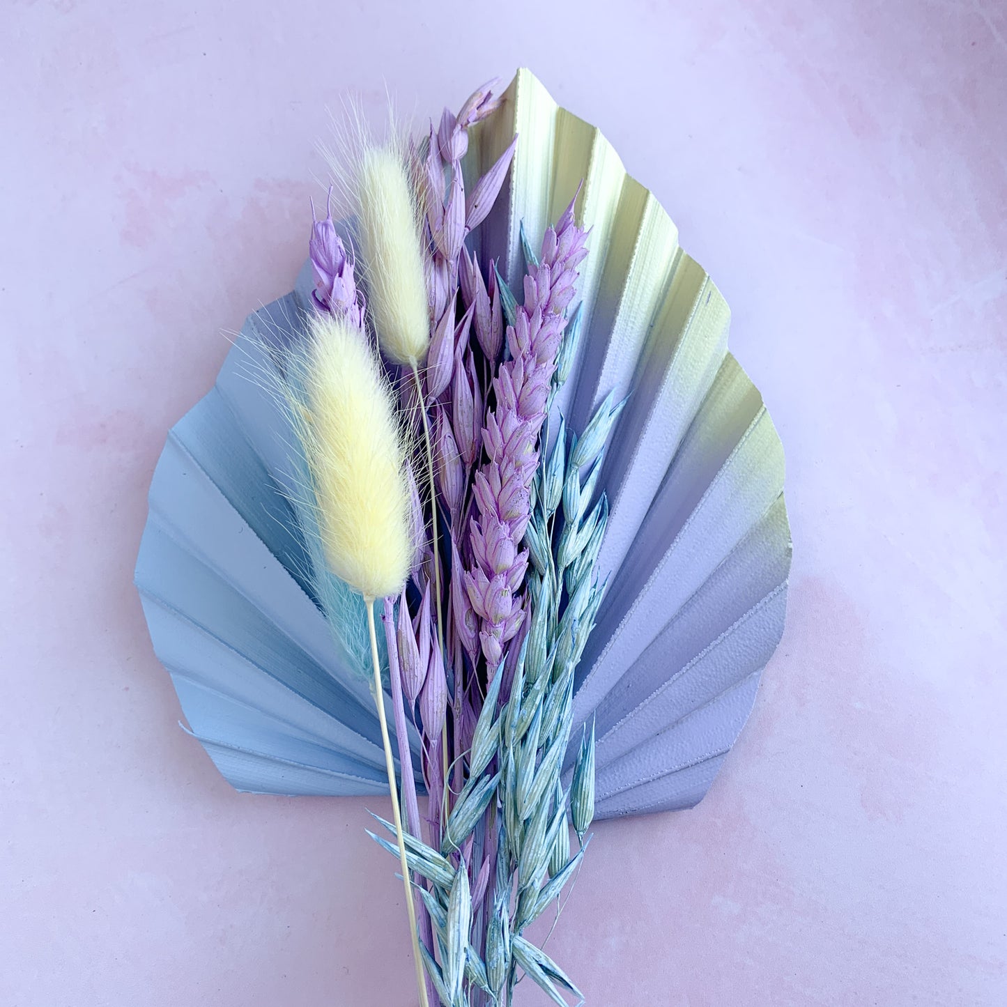 Load image into Gallery viewer, Pale blue and lemon dried palm spear set
