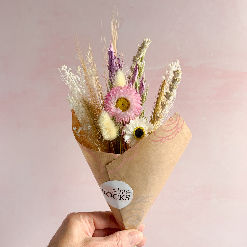 
                      
                        spring meadow dried flower bunch
                      
                    