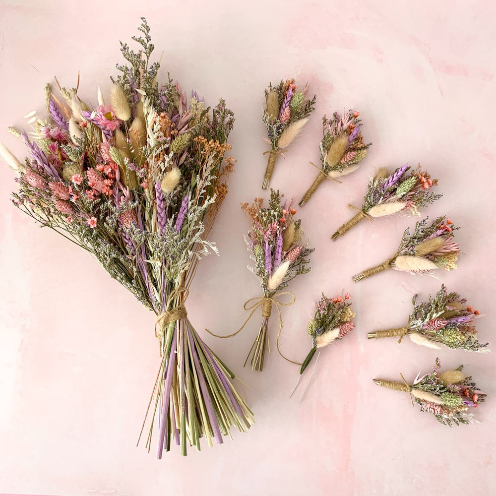 
                      
                        dried flower bouquet collection wild blooms
                      
                    